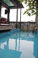 Rue de L'amour Boutique Hotel