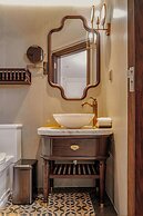 Rue de L'amour Boutique Hotel