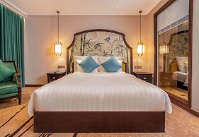 Rue de L'amour Boutique Hotel