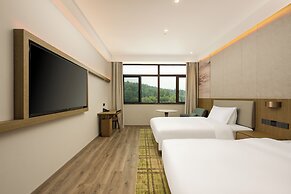 Holiday Inn Jiuhua Mountain Hot Spring by IHG