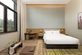 Holiday Inn Jiuhua Mountain Hot Spring by IHG