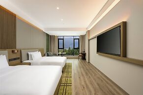 Holiday Inn Jiuhua Mountain Hot Spring by IHG