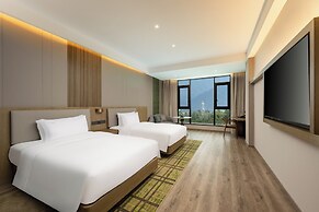Holiday Inn Jiuhua Mountain Hot Spring by IHG