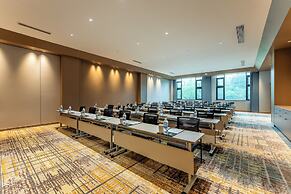 Holiday Inn Jiuhua Mountain Hot Spring by IHG