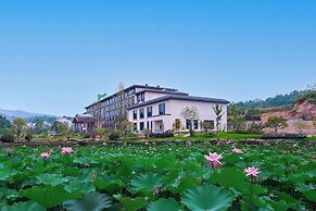 Holiday Inn Jiuhua Mountain Hot Spring by IHG