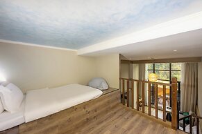 Holiday Inn Jiuhua Mountain Hot Spring by IHG