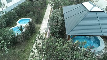 Holiday Inn Jiuhua Mountain Hot Spring by IHG