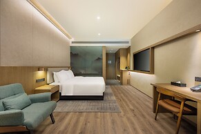 Holiday Inn Jiuhua Mountain Hot Spring by IHG