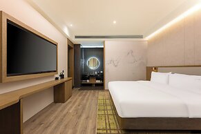 Holiday Inn Jiuhua Mountain Hot Spring by IHG