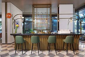 voco Suites Shanghai Hongqiao CBD by IHG