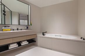 voco Suites Shanghai Hongqiao CBD by IHG