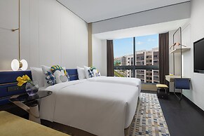 voco Suites Shanghai Hongqiao CBD by IHG