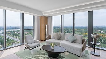 Holiday Inn Wuhan Houguan Lake by IHG