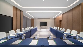 Holiday Inn Wuhan Houguan Lake by IHG