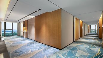 Holiday Inn Wuhan Houguan Lake by IHG