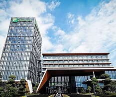 Holiday Inn Wuhan Houguan Lake by IHG