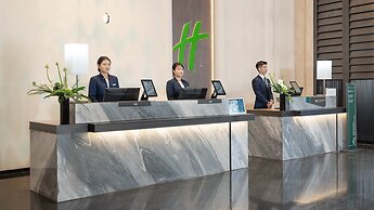 Holiday Inn Wuhan Houguan Lake by IHG