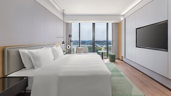 Holiday Inn Wuhan Houguan Lake by IHG
