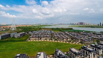 Holiday Inn Wuhan Houguan Lake by IHG