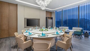 Holiday Inn Wuhan Houguan Lake by IHG