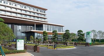 Holiday Inn Wuhan Houguan Lake by IHG