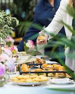 Hilton Bahrain City Centre Hotel & Residences