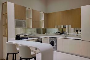 Hilton Bahrain City Centre Hotel & Residences