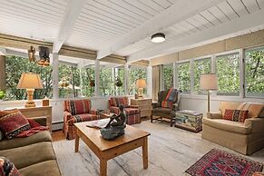 Glen Eagle Drive Home