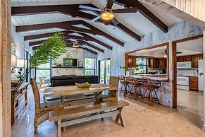 Farmhouse Oasis Retreat in Homestead