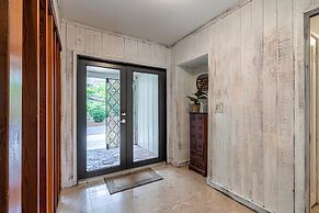 Farmhouse Oasis Retreat in Homestead