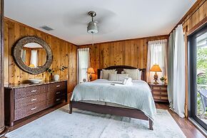 Farmhouse Oasis Retreat in Homestead