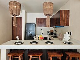 Loch Tulum Condos by BUnik