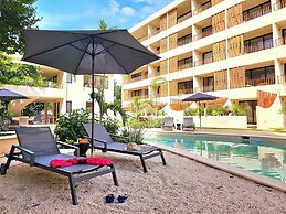 Loch Tulum Condos by BUnik