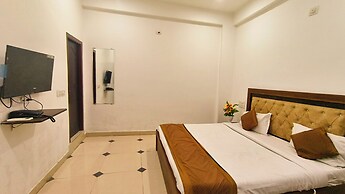 Hotel udaipur holiday