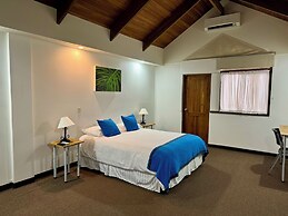 Legacy Boutique Hotel