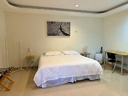 Legacy Boutique Hotel