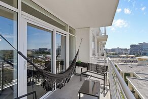Quiet & central Apt in Midtown Miami