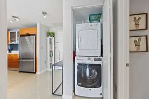 Quiet & central Apt in Midtown Miami