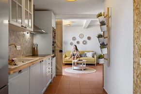 Hilani House by Homie