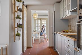 Hilani House by Homie