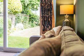 Gorgeous Rural 4BD Farm With Hot Tub