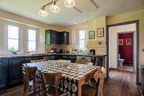 Gorgeous Rural 4BD Farm With Hot Tub