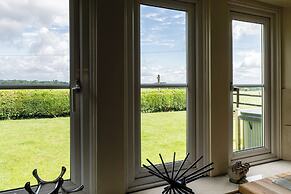 Gorgeous Rural 4BD Farm With Hot Tub