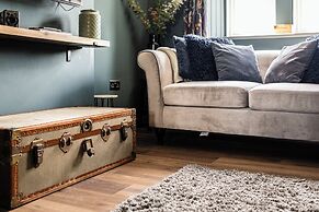 Gorgeous Rural 4BD Farm With Hot Tub