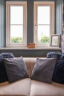 Gorgeous Rural 4BD Farm With Hot Tub