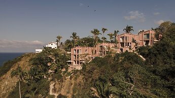 Rosa Morada Luxury and Private Beach