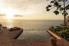 Rosa Morada Luxury and Private Beach