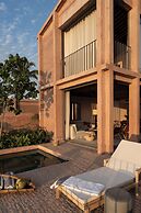 Rosa Morada Luxury and Private Beach