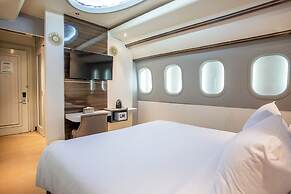 Avery De’Grand City Hotel Bandung