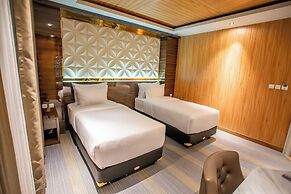 Avery De’Grand City Hotel Bandung